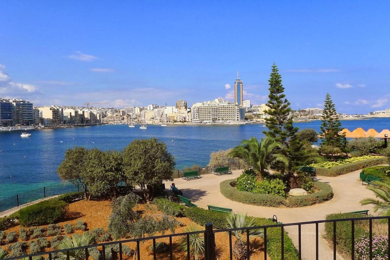 Modern Seaview Apartment In A Prime Location Sliema Dış mekan fotoğraf